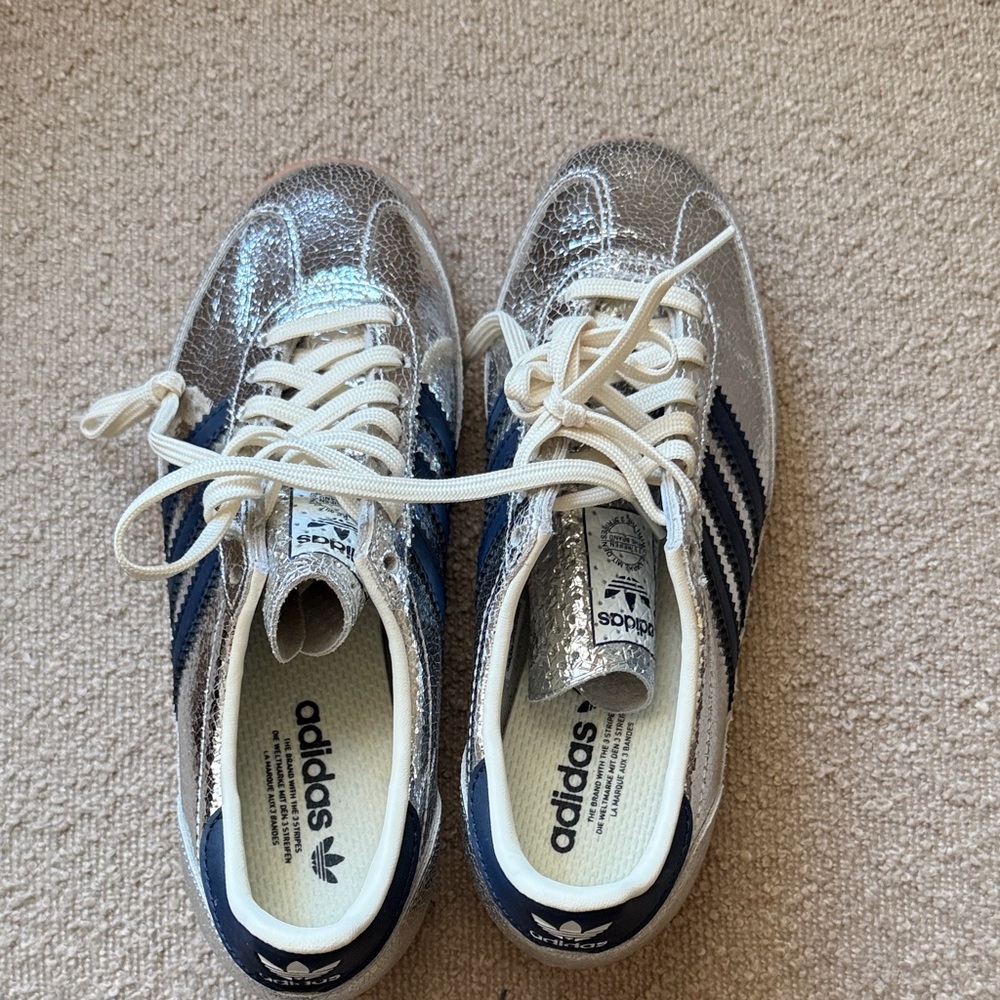adidas Silver Crackle Metallic & Navy SL72 - Picture 3 of 7